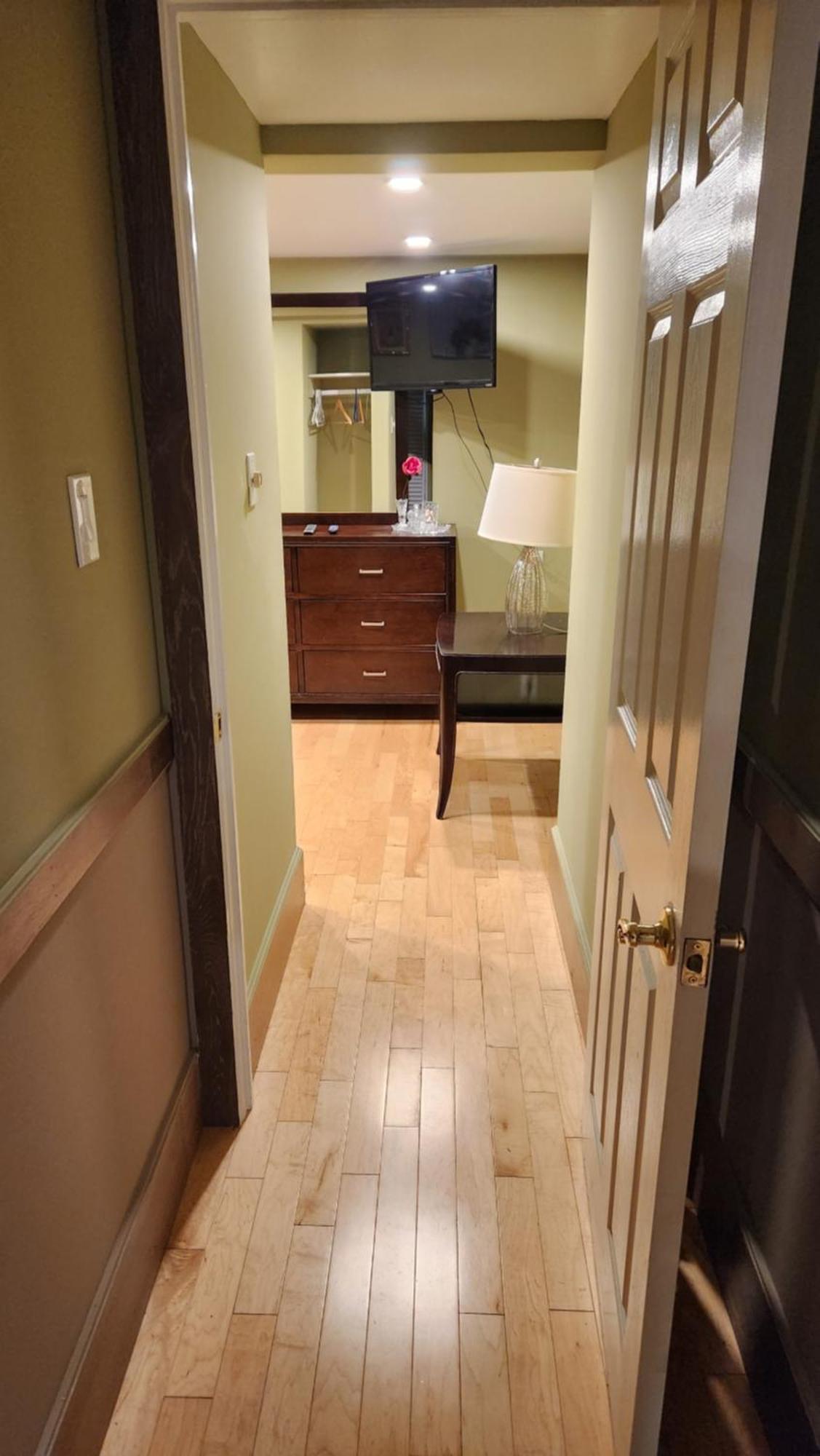 Two Bedroom Few Blocks From The Beach And Tropicana Casino Атлантик Сити Экстерьер фото