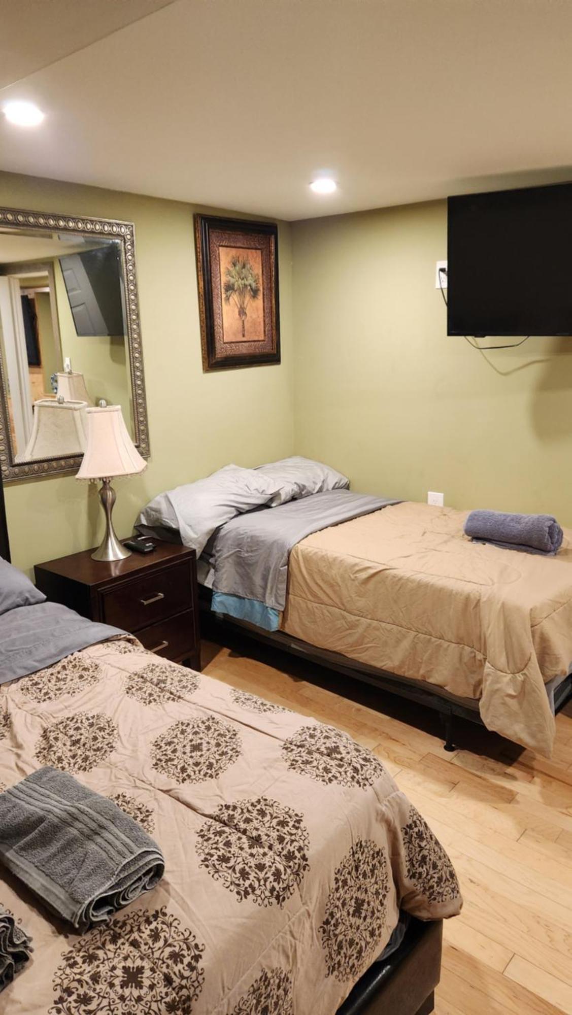 Two Bedroom Few Blocks From The Beach And Tropicana Casino Атлантик Сити Экстерьер фото